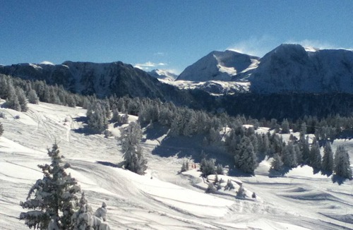 Chamrousse Apartment | Apartment Chamrousse slopeside, pets allowed