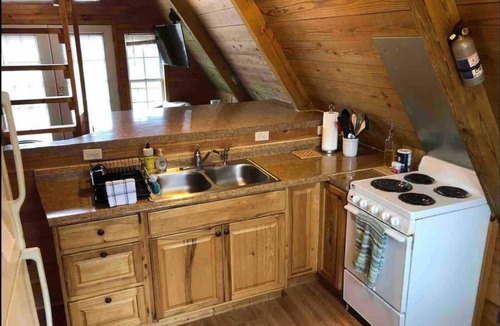 Harrison Cabin | Arkansas A-Frame creates cozy, comfortable memories for years to come.