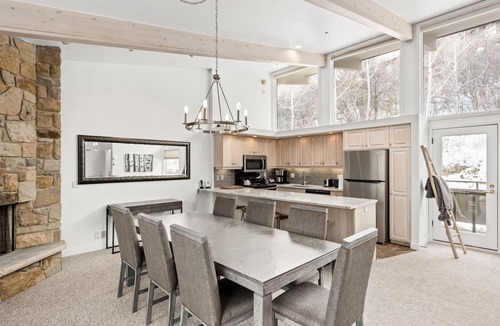 Aspen Condo | Aspen Alps Two-Bedroom Condo - close to Aspen Mountain