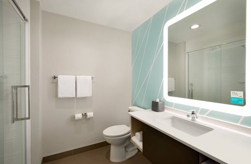 Dupont Hotel | avid hotel Denver Airport Area by IHG