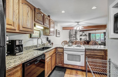 Wildernest Condo | Awesome Spacious Condo, Spectacular Views, Nice Clubhouse