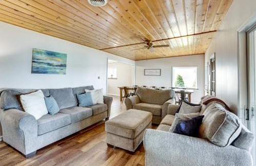 Baldwin House | Baldwin Lakefront Home: Dock, Fire Pit & Trails!