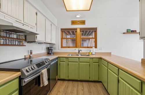 Durango Condo | Basecamp Durango | Pool | Hot Tub | Trails