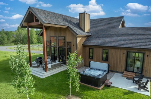 Driggs House | Basecamp Stays: Upscale Chalet w/A/C & Hot Tub!
