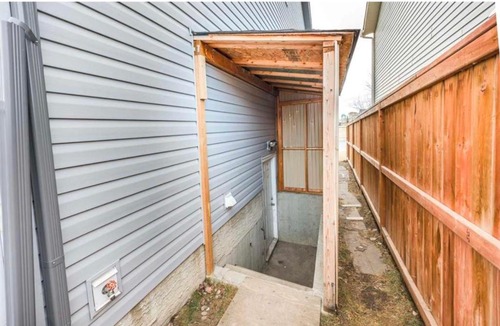 Calgary Apartment | BASEMENT Apt