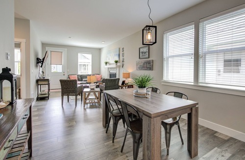 Ocean Shores House | Beach, Please! - Oyhut Bay Seaside Resort