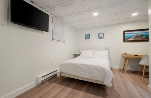Sylvan Beach Bed & Breakfast | Beach Studio Near Boardwalk | The Beachside Co. #4