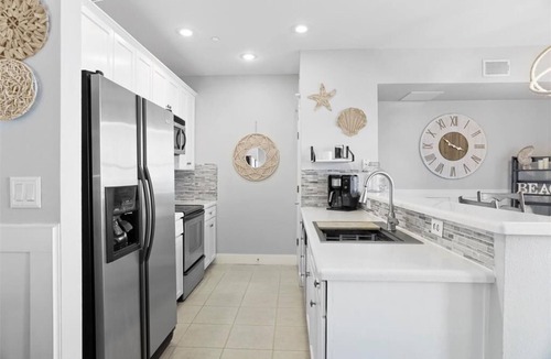 Red Fish Cove Condo | Beach Tranquility-Book 5+ nights get 15% discount. Near Beach Club. 2BD/2BA.
