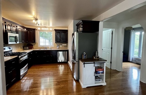 Marion Bridge House | Beachfront 4 bedroom home directly on the Mira River