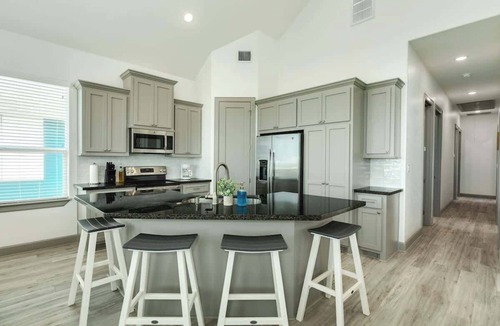 Freeport House | Beachfront Bliss 4BR House Private Beach Access