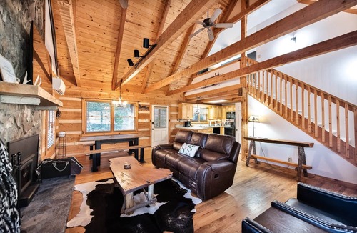 Seven Devils House | Bear Pause Cabin 3 BR/3BA Amazing Lake View EV Charger