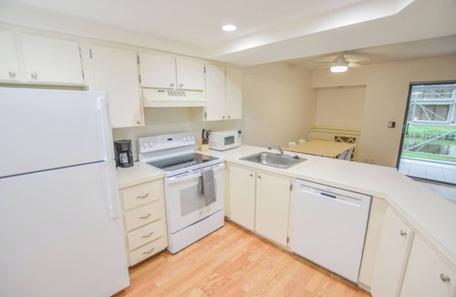 Jupiter One Condo | Beautiful 1st floor beach Jupiter condo on canal