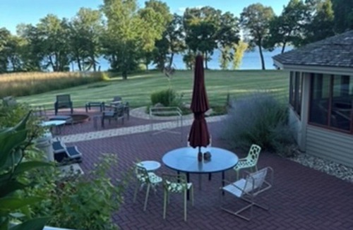 Detroit Lakes House | Beautiful 3 Bedroom secluded lakefront home 5 miles north of Detoit Lakes proper