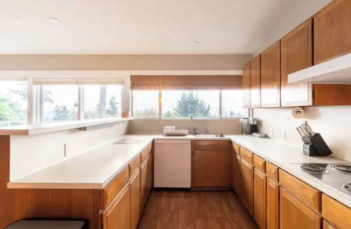 Central Houghton House | Beautiful home in the heart of Kirkland WA