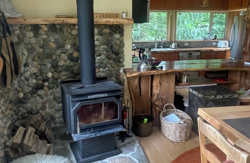 Arlington Cabin | Beautiful, peaceful mountain view cabin.