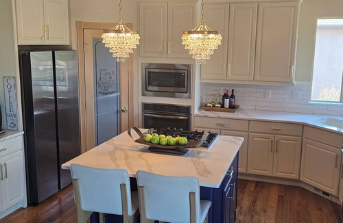 Flying Horse House | BEAUTIFUL PROPERTY.5 MIN FROM AIR FORCE. 5200 SQ FT. 5 BR. 5 BR. LG. Patio