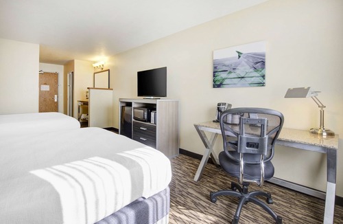 Spokane Hotel | Best Western Plus Peppertree Airport Inn