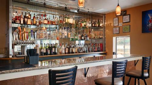 Silverdale Hotel | Best Western Plus Silverdale Beach Hotel