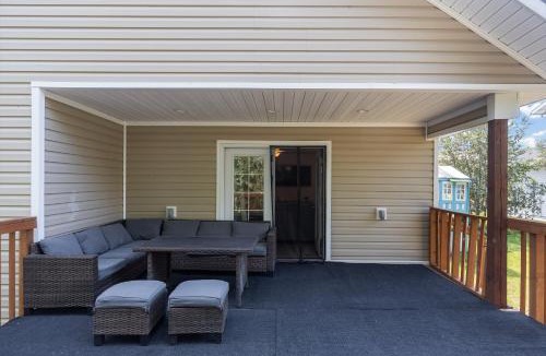 Fairbanks House | Birch Hill Homestay