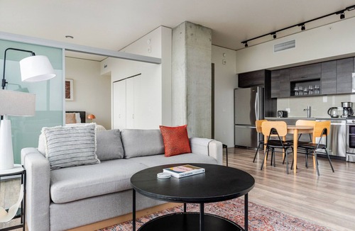 Belltown Apartment | Blueground | Denny Triangle, pool, nr Seattle Art Museum