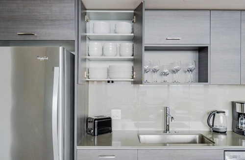 Belltown Apartment | Blueground | Denny Triangle, pool, nr Seattle Art Museum