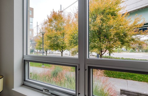 East Cambridge Apartment | Blueground | East Cambridge, pool, nr Charles River