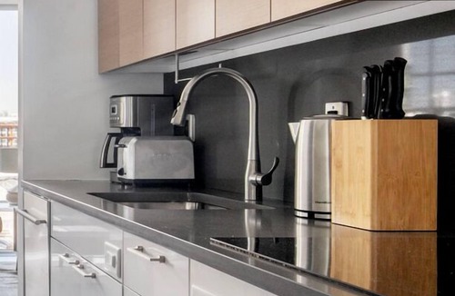 West Fens Apartment | Blueground | Fenway–Kenmore, rooftop, nr Fenway Park