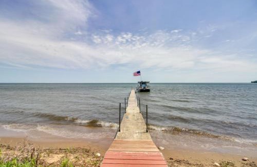 Garrison House | Boat + Fish on Mille Lacs Lake: ‘Walleye Cabin’