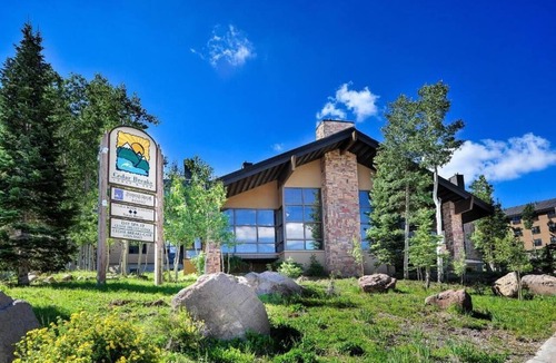 Brian Head Villa | Brian Head | Couples Lodge Stay | Pool + Spa
