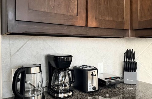 Denton House | Bright Open-Concept 4BR Home w/Huge Backyard