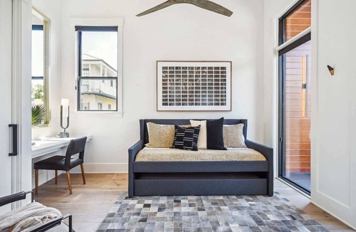 Bywater Condo | Bywater Retreat | Heated Pool + Roof Deck