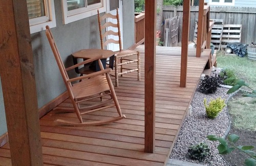 Skyway Cottage | Cabin on the canyon near Broadmoor