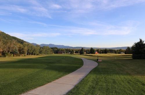 Star Valley Ranch House | Canyon Pines Retreat