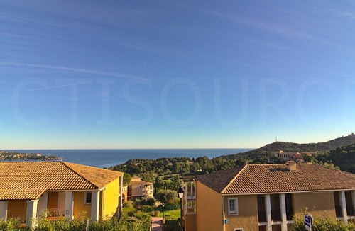 Cap Esterel Apartment | Cap Esterel: 2-room garden, pool access