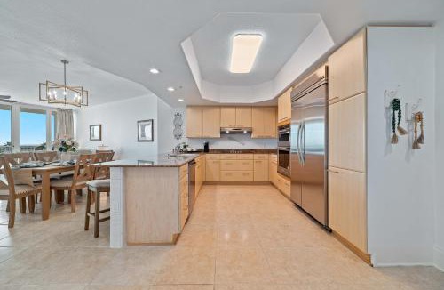Orange Beach East House | Caribe Resort Unit B314