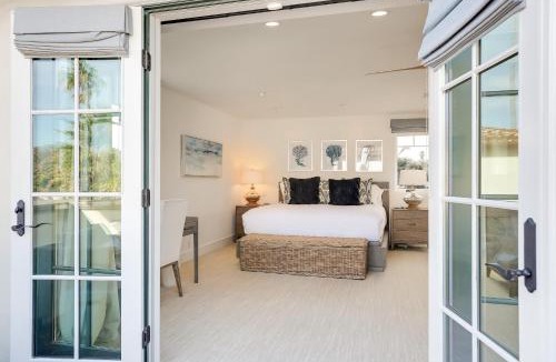 West Beach House | Casa Playa