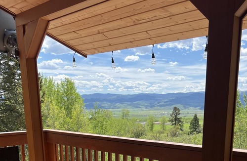 Thayne Cabin | Cedar Woods Cabin On Beautiful Star Valley Ranch