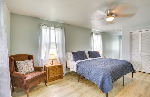 Gonzales House | Centrally Located Gonzales Home w/Yard!