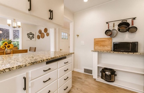 Highline House | Charming 3-Bed Bungalow near SODO + Downtown Seattle