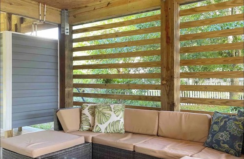 Colington Harbour House | Charming 3-bedroom house in enchanting Kill Devil Hills with AC, WiFi