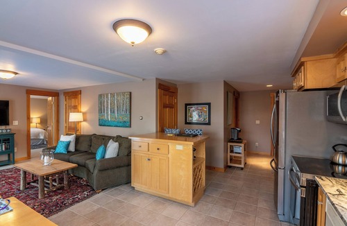Carrabassett Valley Apartment | Charming apartment situated on West Mountain. Sleeps 4