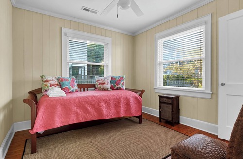 Wrightsville Beach House | Charming Coastal Retreat with Stunning Banks Channel Views – Pet Friendly!