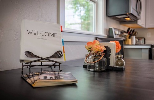 Cody House | Charming DOWNTOWN CODY: Alger Avenue New Renovation