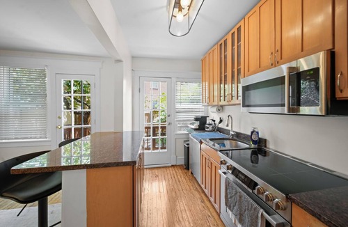 Georgetown House | Charming Georgetown Townhouse