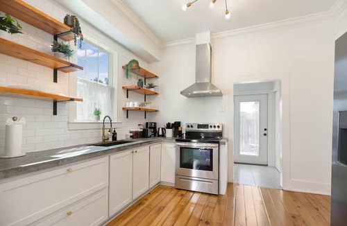 Beauregard Town Historic District Cottage | Charming, Historic Cottage in Downtown, Near LSU