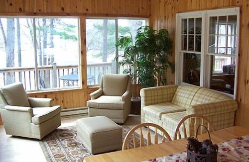 Brainerd House | Charming, peaceful, lakeside retreat