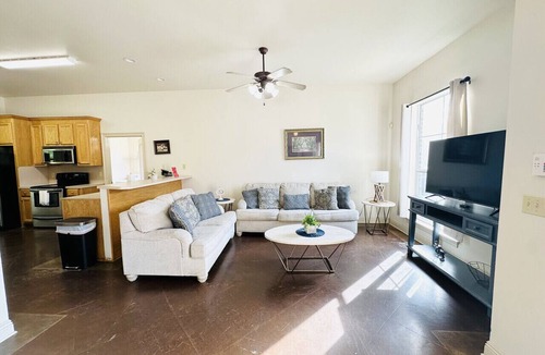 Pine Grove Apartment | Chateau 4, spacious townhouse in Tickfaw, LA