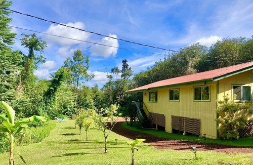 Orchidlands Estates House | Cheerful, spacious home filled with Aloha!
