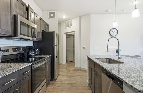 Cleburne Apartment | Chisholm Trace 812 | Perfect 2BD 2BA
