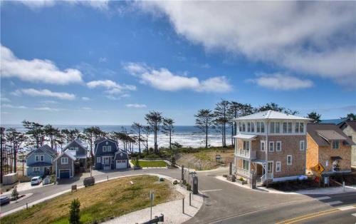 Seabrook House | Ciao Bella Beach at Seabrook Hospitality